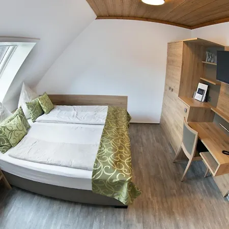 Hotel Deeke's Quellenhof Lubbecke