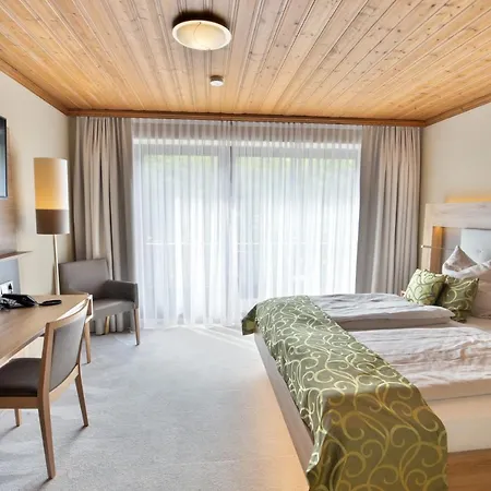 Deeke's Quellenhof Hotell 3*