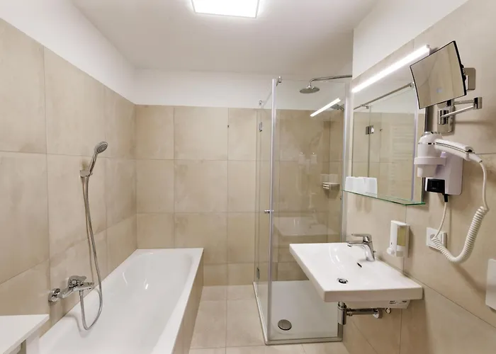 Hotel Deeke's Quellenhof 3*